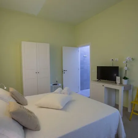 Luci Del Salento Guest house *