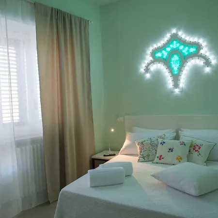 Luci Del Salento Scorrano (Apulia)